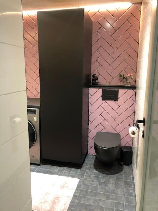 Snowcrystal Home With Jacuzzi And Sauna โรวานิเอมิ ภายนอก รูปภาพ