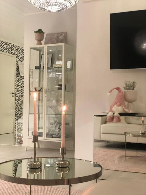Snowcrystal Home With Jacuzzi And Sauna โรวานิเอมิ ภายนอก รูปภาพ